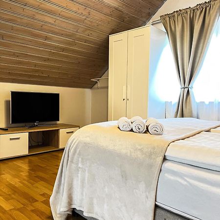 Epa Apartment - Switzerland Style Руст Екстериор снимка