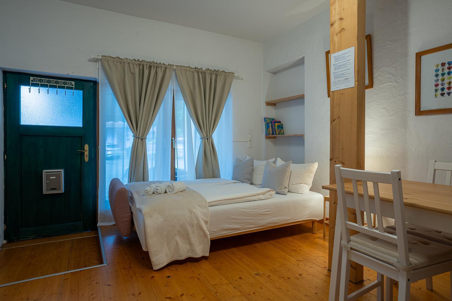 Epa Apartment - Switzerland Style Руст Екстериор снимка